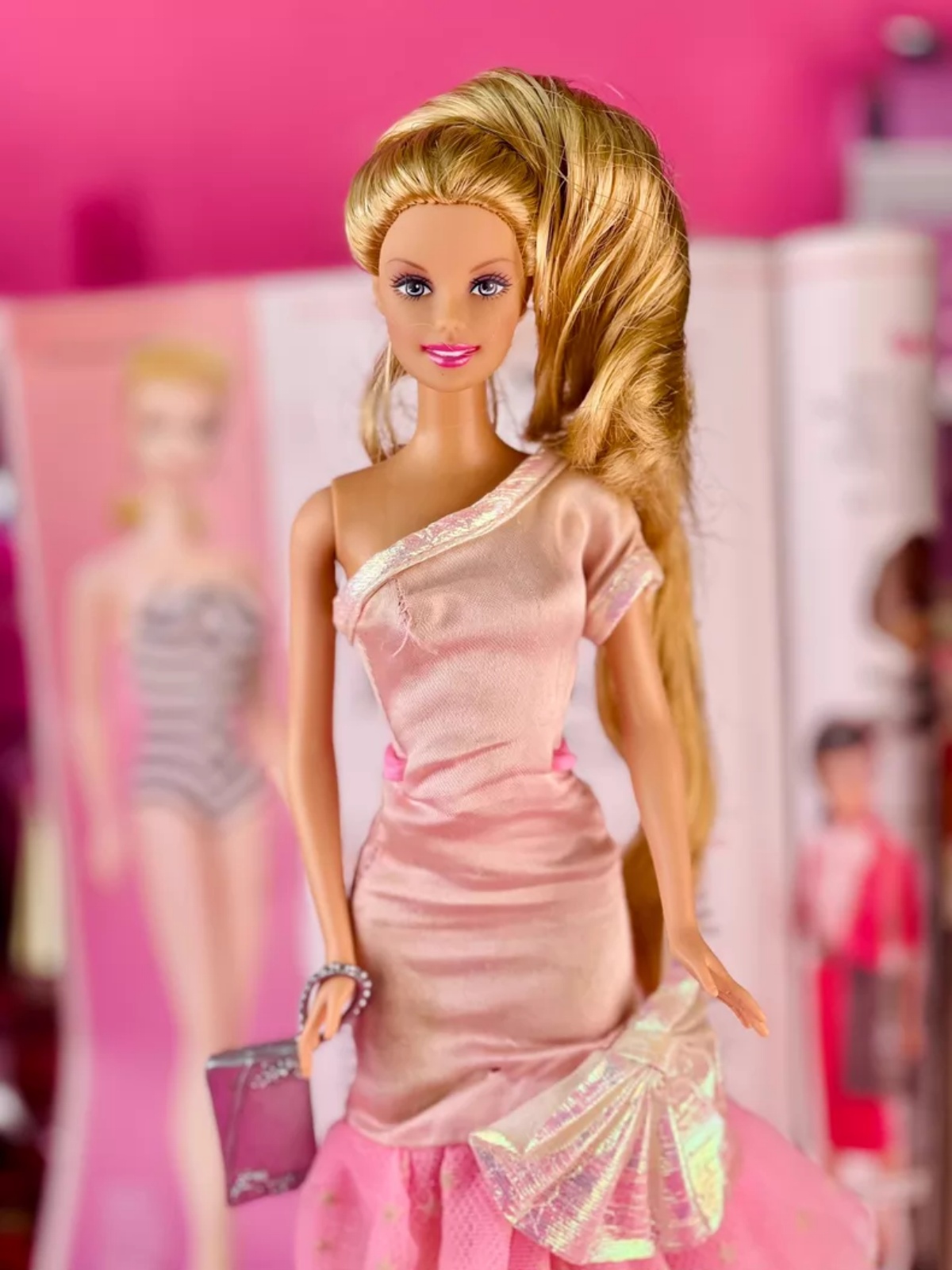 Not Brand New 1/6 Scale Action - Vintage Collectible Clothing reseña y precio