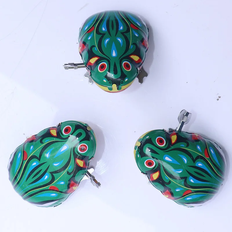 Vintage Tin Clockwork Jumping  - Vintage Collectible Tins reseña y precio