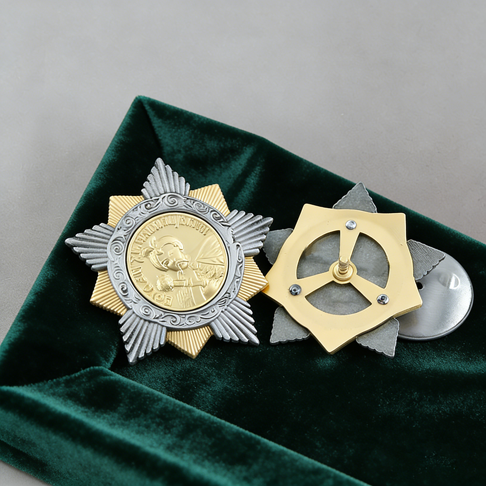 Soviet First Class Bogdan Khme - Vintage Collectible Accessories reseña y precio