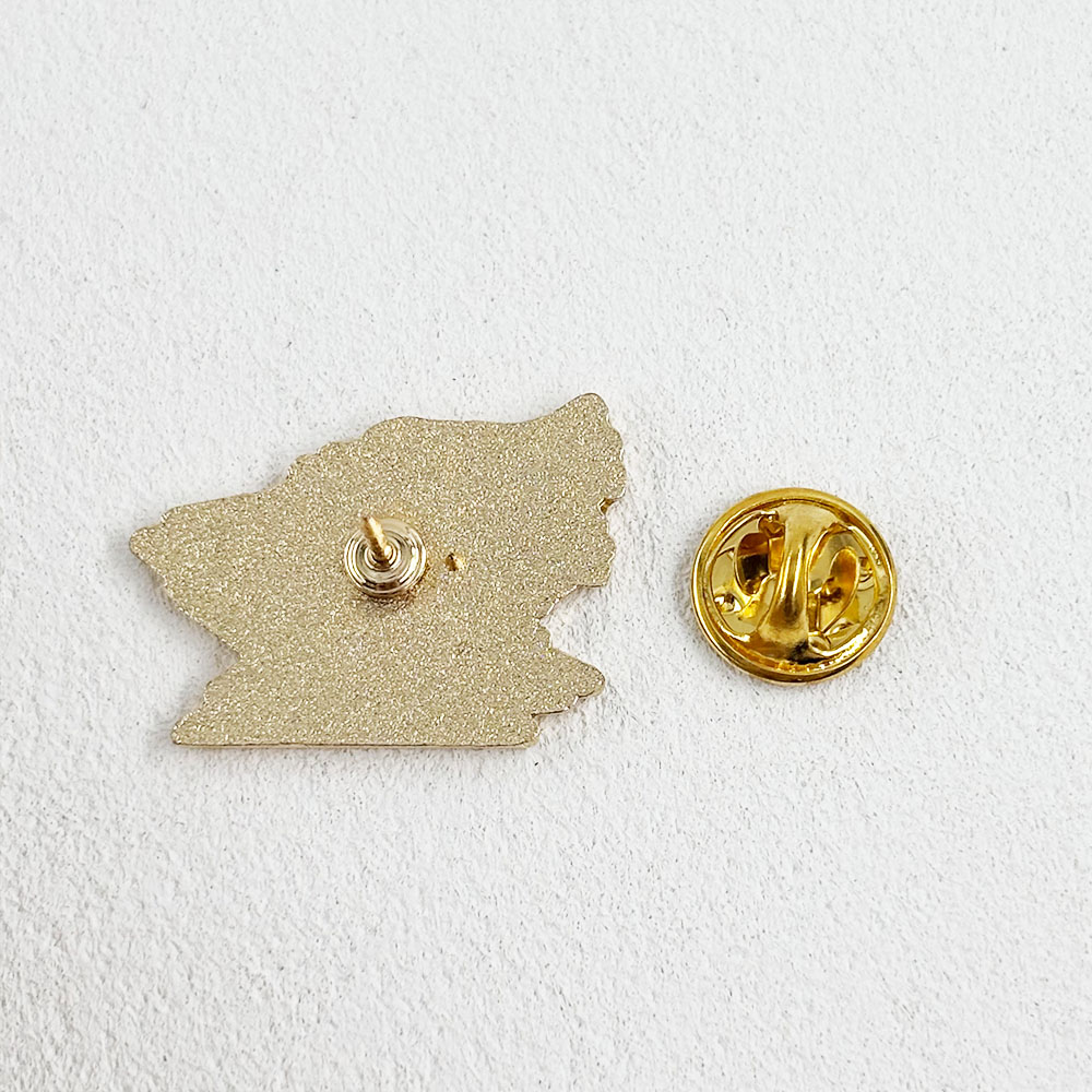 Fanged Wolf Metal Brooch, Dark - Vintage Collectible Clothing reseña y precio