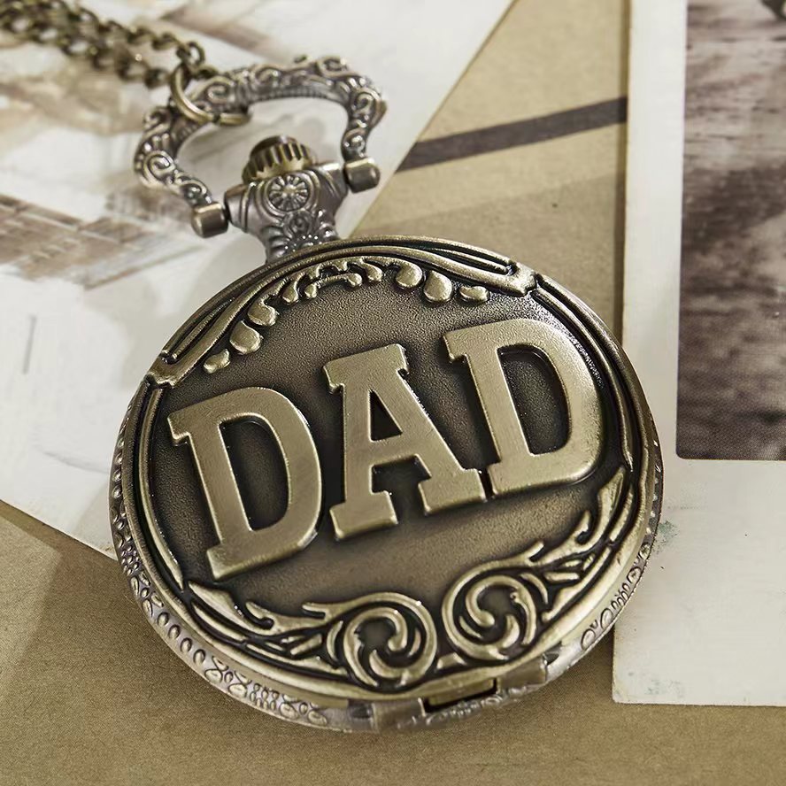 Vintage bronze carving DAD Fas - Best Collectible Vintage Watches reseña y precio
