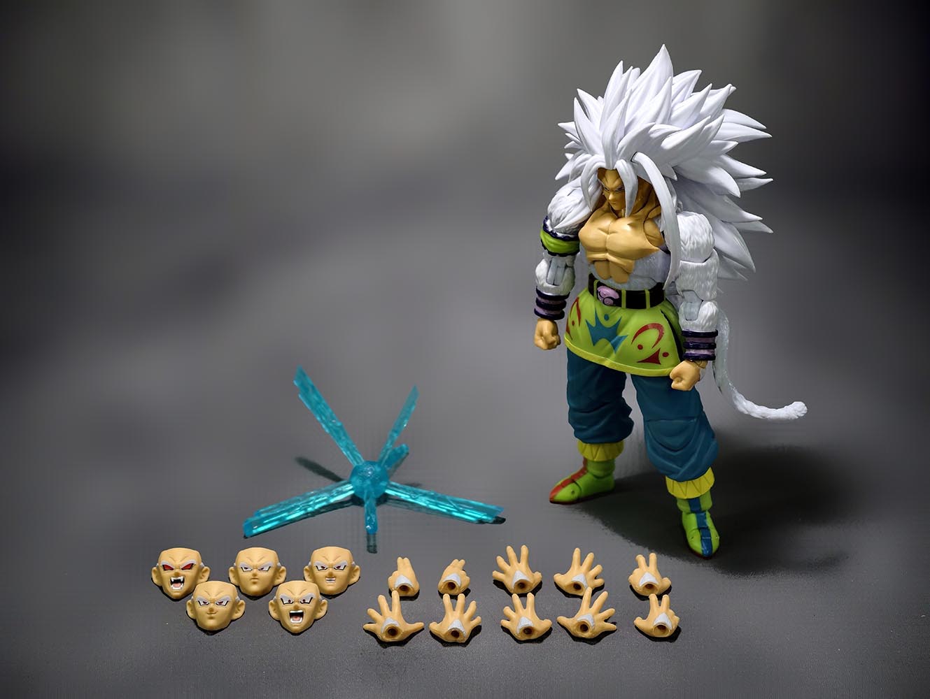 Black Hole Toys & TK Dragon Ba - Vintage Collectible Figurines reseña y precio