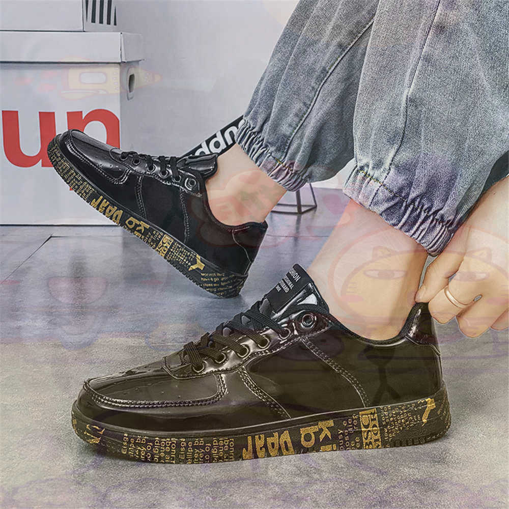 Round Foot Size 45 Sneakers Wh - Vintage And Collectible Stores reseña y precio