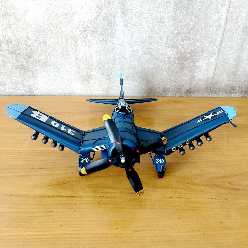 Vintage Ironwork Tin Airplane  - Vintage Collectible Tins reseña y precio